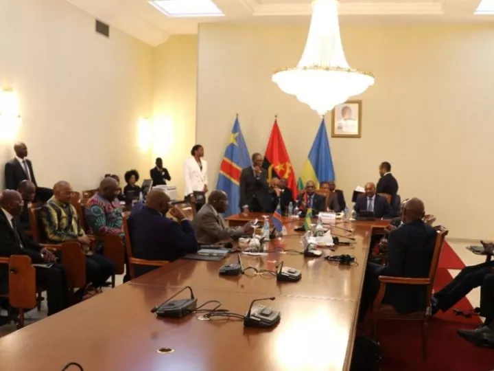 Guerre du M23, vers une solution durable? Rwanda et RDC abordent la sécurité à Luanda