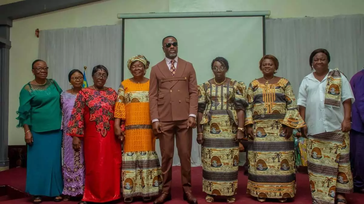 L’EPST Clôture le Mois des Droits des Femmes avec des Engagements Forts de Tony Mwaba Kazadi