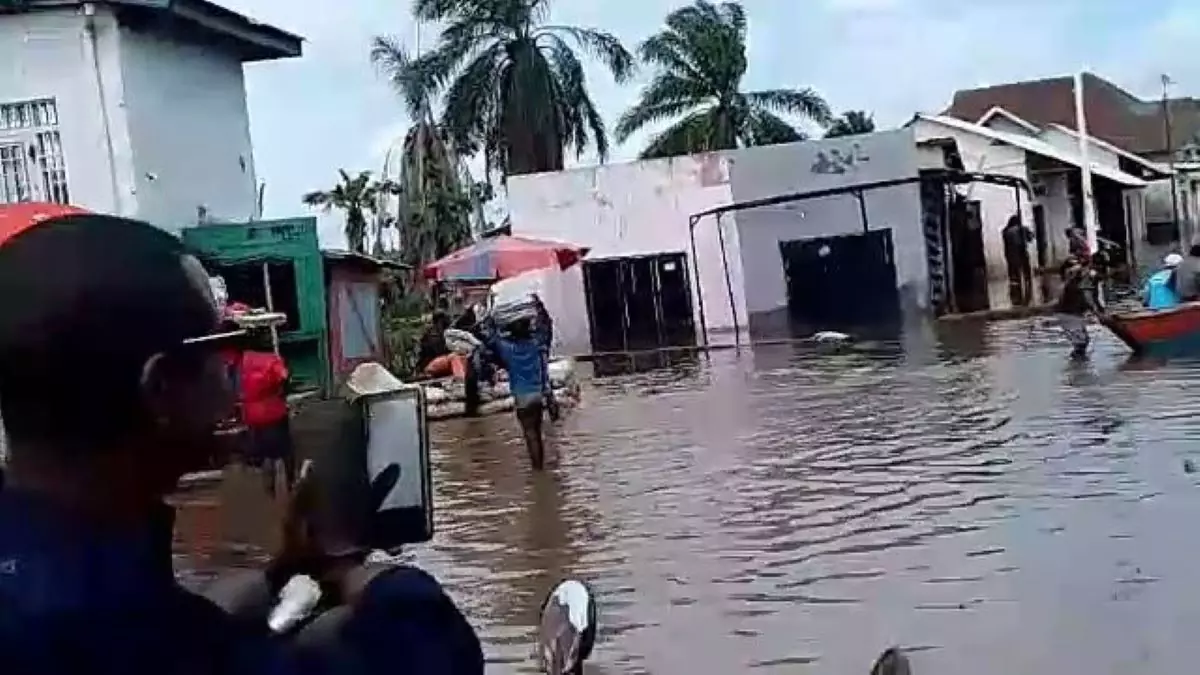 Inondations Catastrophiques à Kalemie: Des Centaines de Maisons Submergées et la Ville Scindée en Deux