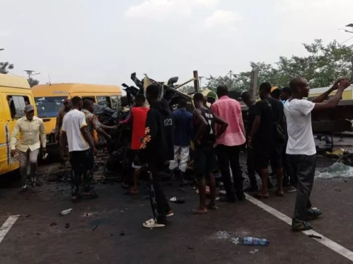 Kinshasa : 13 Morts dans une collision à Badara près de l’aéroport de Ndjili