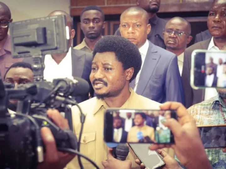 Constant Mutamba candidat au poste de Rapporteur Adjoint de l’Assemblée Nationale RDC