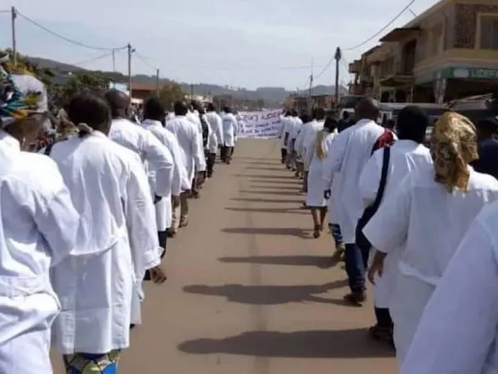 Beni : L’intersyndicale des prestataires des soins annonce deux journées «hôpitaux sans médecins » en mémoire de leurs collègues tués par l’ADF