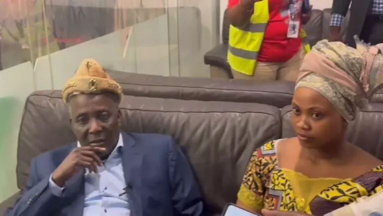 Joseph Mukungubila rentre à Kinshasa